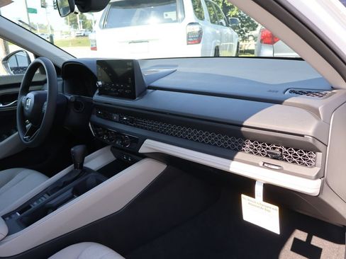 New 2026 Honda Accord LX image 9