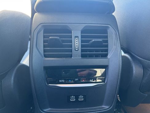 Used 2024 BMW i4 eDrive35 w/ Convenience Package image 13