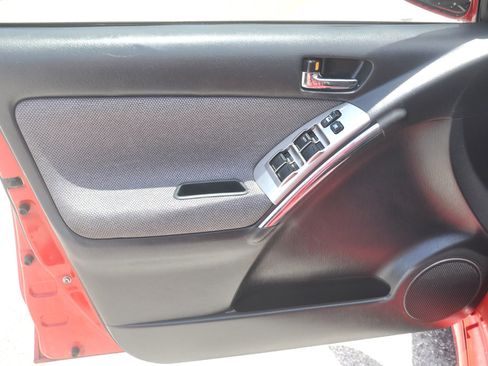 Used 2003 Toyota Matrix XR FWD image 30