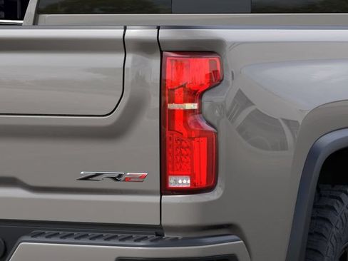 New 2026 Chevrolet Silverado 2500 ZR2 AWD/4WD image 11