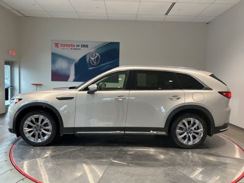 Used 2024 MAZDA CX-90 3.3 Turbo w/ Premium Package image 3