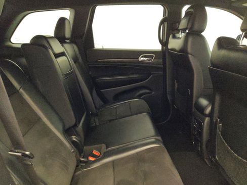 Used 2021 Jeep Grand Cherokee Laredo X image 19