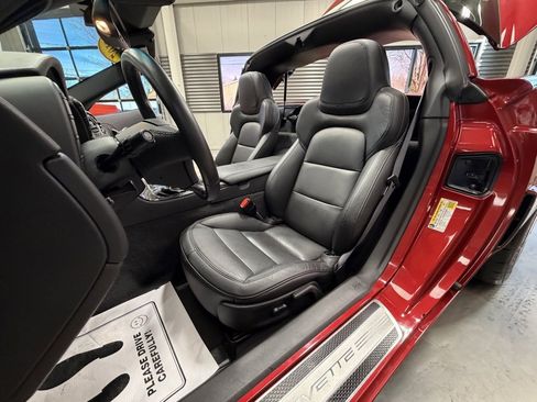 Used 2012 Chevrolet Corvette Grand Sport image 6