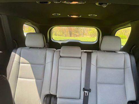 Used 2023 Dodge Durango GT AWD/4WD image 23