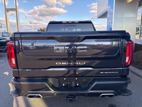 Used 2022 GMC Sierra 1500 Denali Ultimate image 8