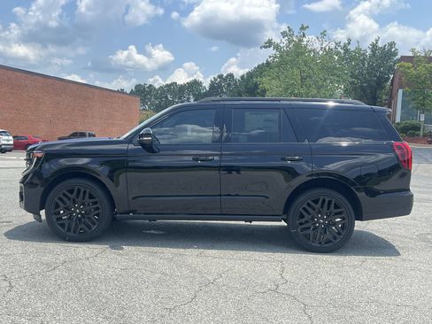 New 2027 Ford Expedition Platinum w/ Stealth Performance Package AWD/4WD image 24