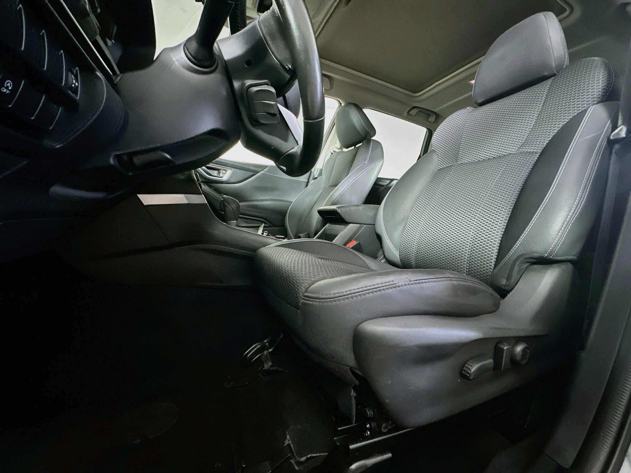 Used 2020 Subaru Forester Premium AWD/4WD image 13