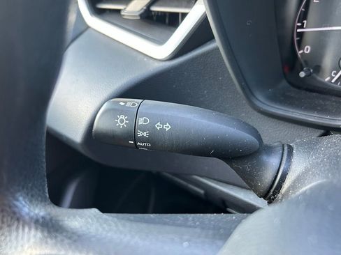 Used 2023 Toyota Corolla LE FWD image 22