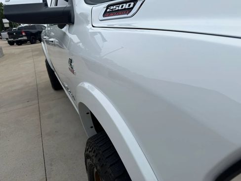 Used 2020 RAM 2500 Limited AWD/4WD image 65