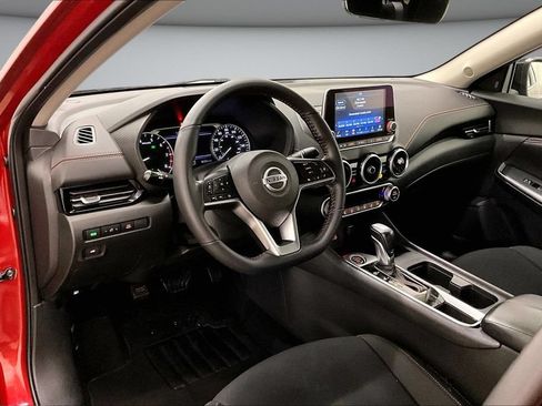 Used 2023 Nissan Sentra SR w/ Electronics Package FWD image 17