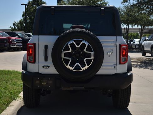 New 2025 Ford Bronco image 5