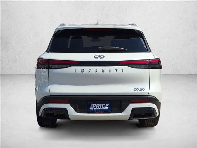 Used 2023 INFINITI QX60 Luxe w/ Vision Package FWD image 7