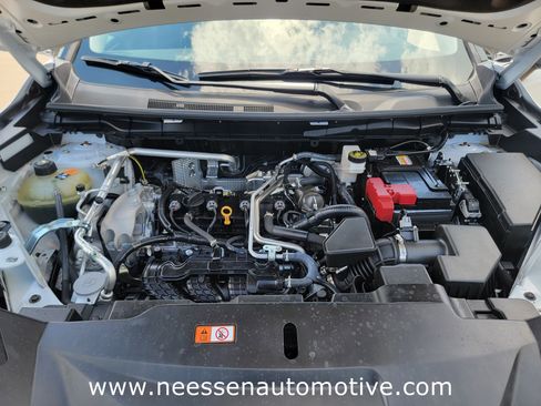 Used 2024 Mitsubishi Outlander ES image 31