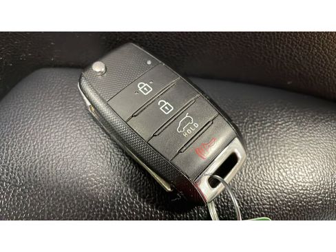 Used 2019 Kia Sorento FWD V6 image 18