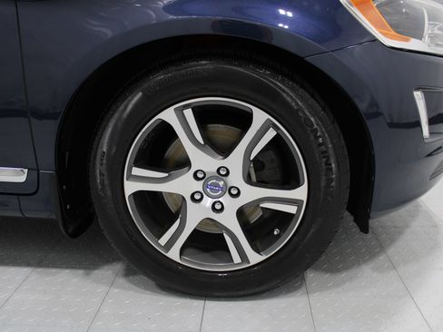 Used 2015 Volvo XC60 T6 Platinum AWD/4WD image 5