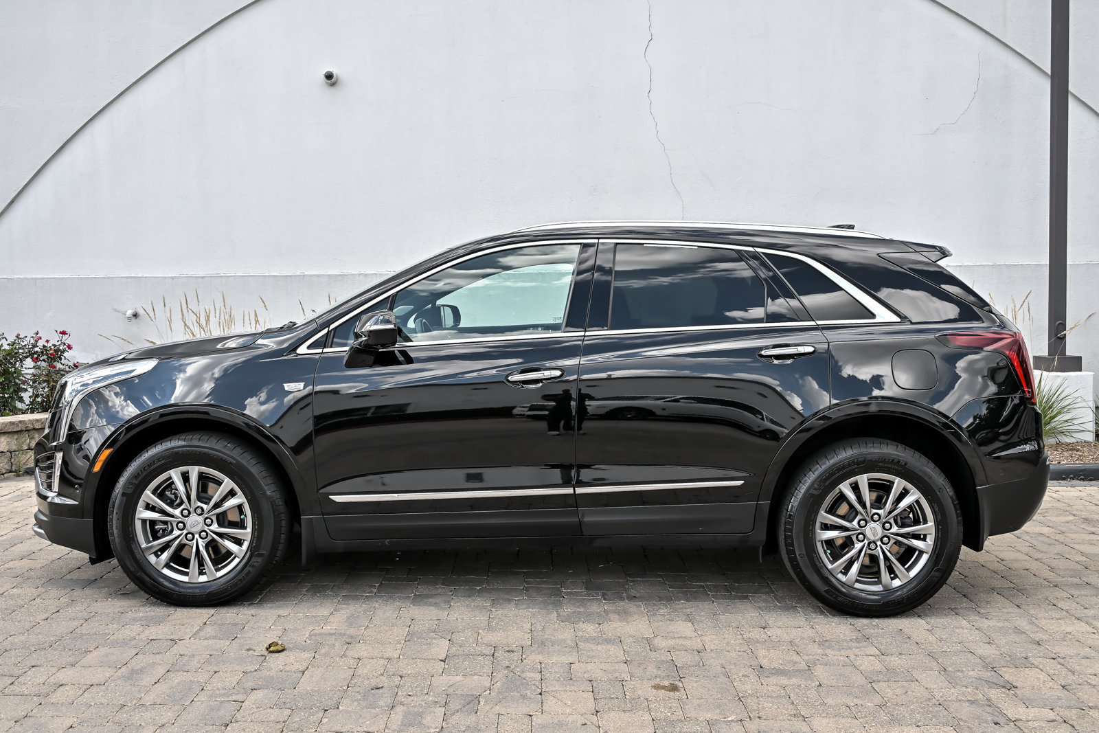 Used 2021 Cadillac XT5 Premium Luxury AWD/4WD image 10