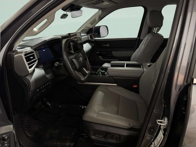 Used 2024 Toyota Tundra Limited AWD/4WD image 25