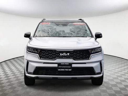 Certified 2023 Kia Sorento S w/ Panoramic Sunroof Package FWD image 3