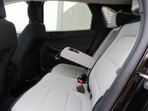 New 2026 Ford Escape Active w/ Cold Weather Package image 18