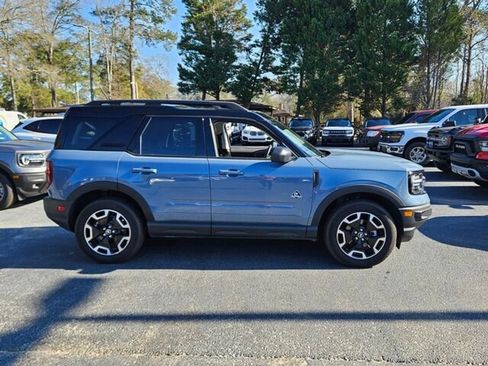 Used 2024 Ford Bronco Sport Outer Banks w/ Tech Package image 15