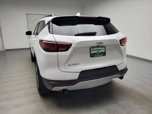 Used 2024 Chevrolet Blazer LT w/ Convenience Package FWD image 6