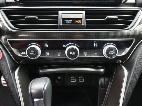 Certified 2022 Honda Accord Sport image 17