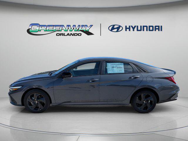 New 2026 Hyundai Elantra SEL FWD image 5