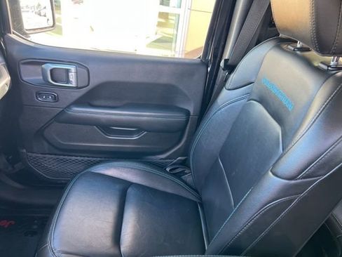 Used 2021 Jeep Wrangler Unlimited Rubicon 4xe w/ Steel Bumper Group image 11