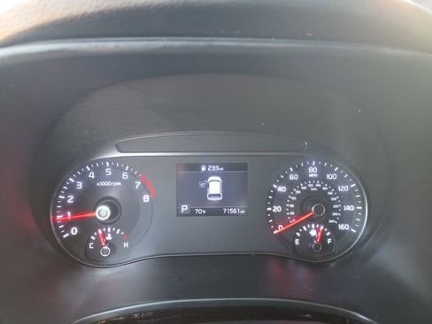 Used 2020 Kia Soul LX image 19