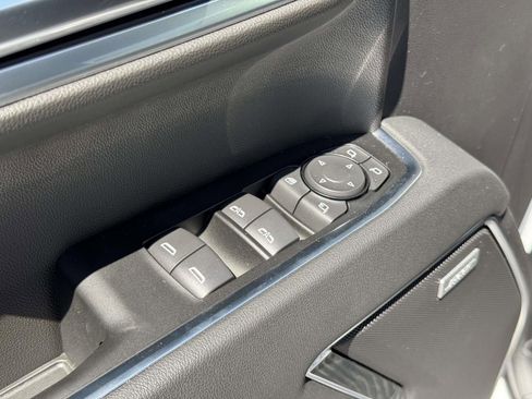 New 2026 Chevrolet Silverado 1500 LTZ w/ LTZ Premium Package AWD/4WD image 17