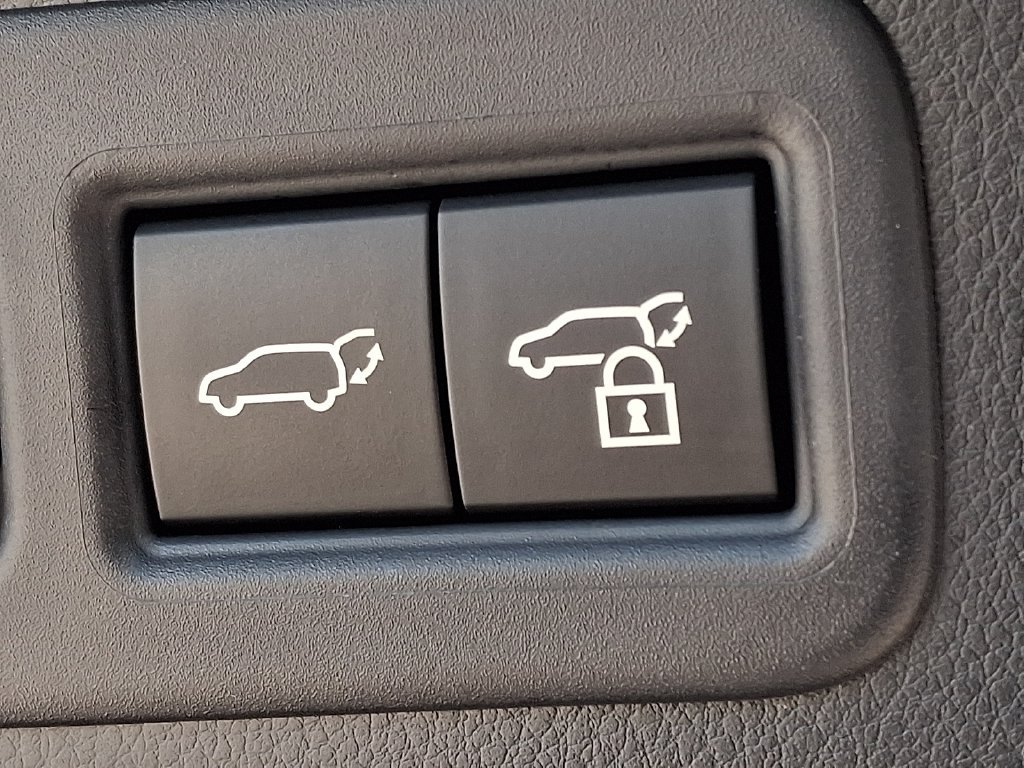 Used 2025 Lexus RX 350 Premium w/ Accessory Package AWD/4WD image 29