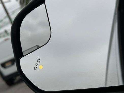 Used 2022 Ford Transit Connect XL image 41