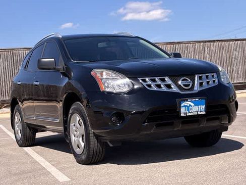 Used 2014 Nissan Rogue S w/ Convenience Package image 10