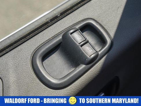 Used 2024 Ford Transit 350 XLT RWD image 42
