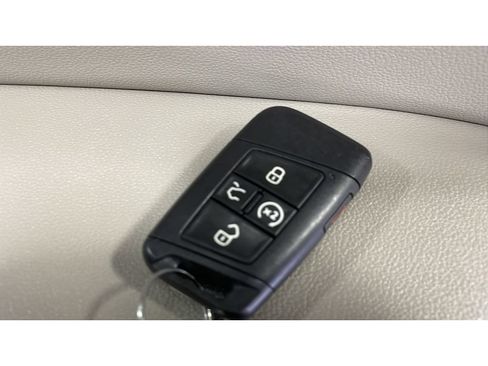 Used 2023 Volkswagen Atlas SE AWD/4WD image 21
