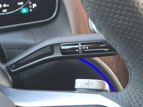 New 2025 Mercedes-Benz GLC 350e 4MATIC image 28