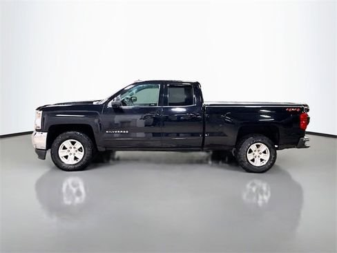 Used 2018 Chevrolet Silverado 1500 LT image 5