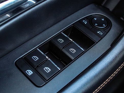 Used 2024 MAZDA CX-90 Plug-In Hybrid w/ Preferred image 10