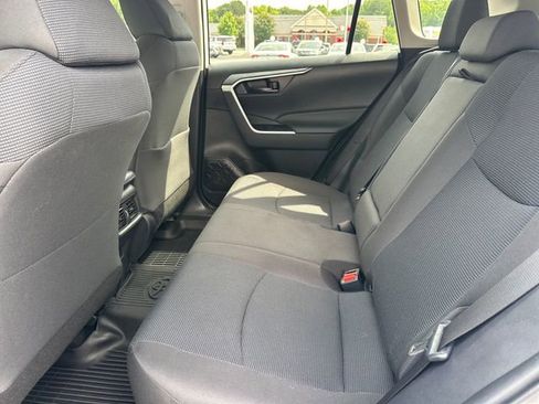 Used 2023 Toyota RAV4 LE FWD image 11