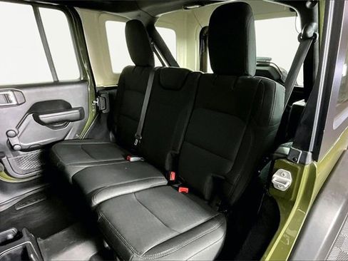 Used 2022 Jeep Wrangler Unlimited Sport image 22