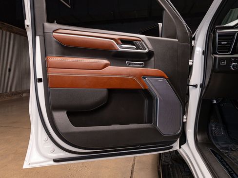 Used 2023 GMC Sierra 1500 Denali Ultimate image 29