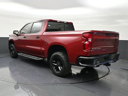Used 2020 Chevrolet Silverado 1500 LT Trail Boss image 3