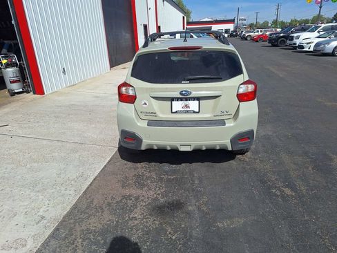 Used 2014 Subaru Crosstrek 2.0i Premium w/ Moonroof Package image 7