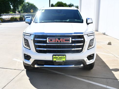 New 2026 GMC Yukon Elevation w/ Elevation Premium Package AWD/4WD image 3