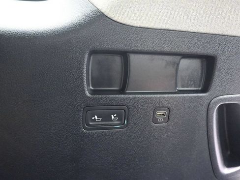 Used 2022 Hyundai Palisade Limited FWD image 46