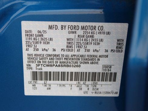Used 2025 Ford Maverick Lobo AWD/4WD image 30