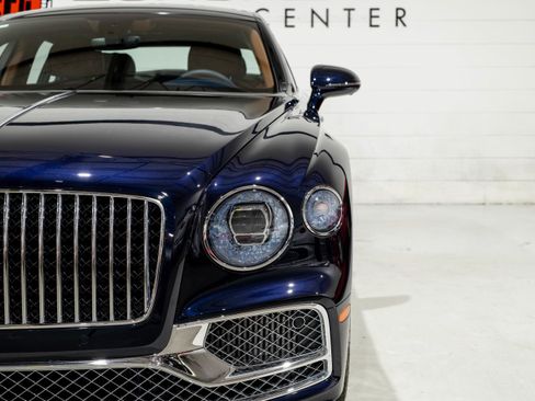 Used 2021 Bentley Flying Spur W12 AWD/4WD image 35