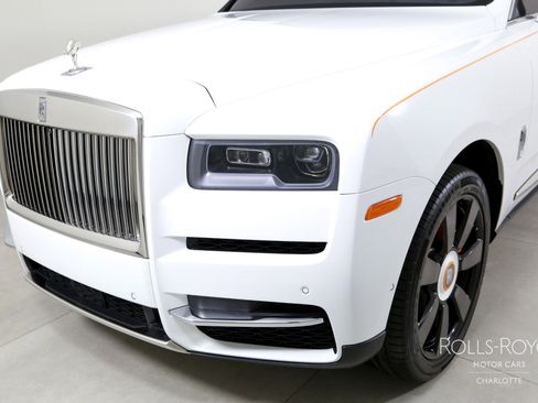 Used 2020 Rolls-Royce Cullinan AWD/4WD image 44