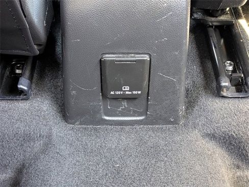 Used 2019 Chevrolet Trax LT w/ LT Convenience Package image 14