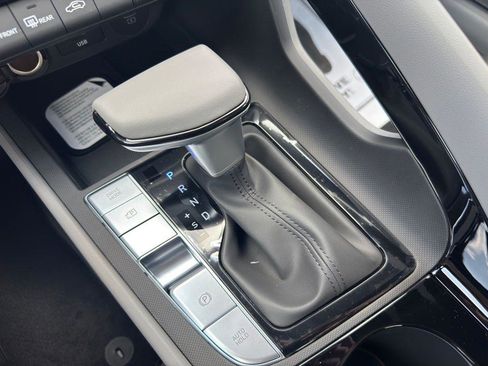 New 2026 Hyundai Elantra SEL Sport FWD image 23
